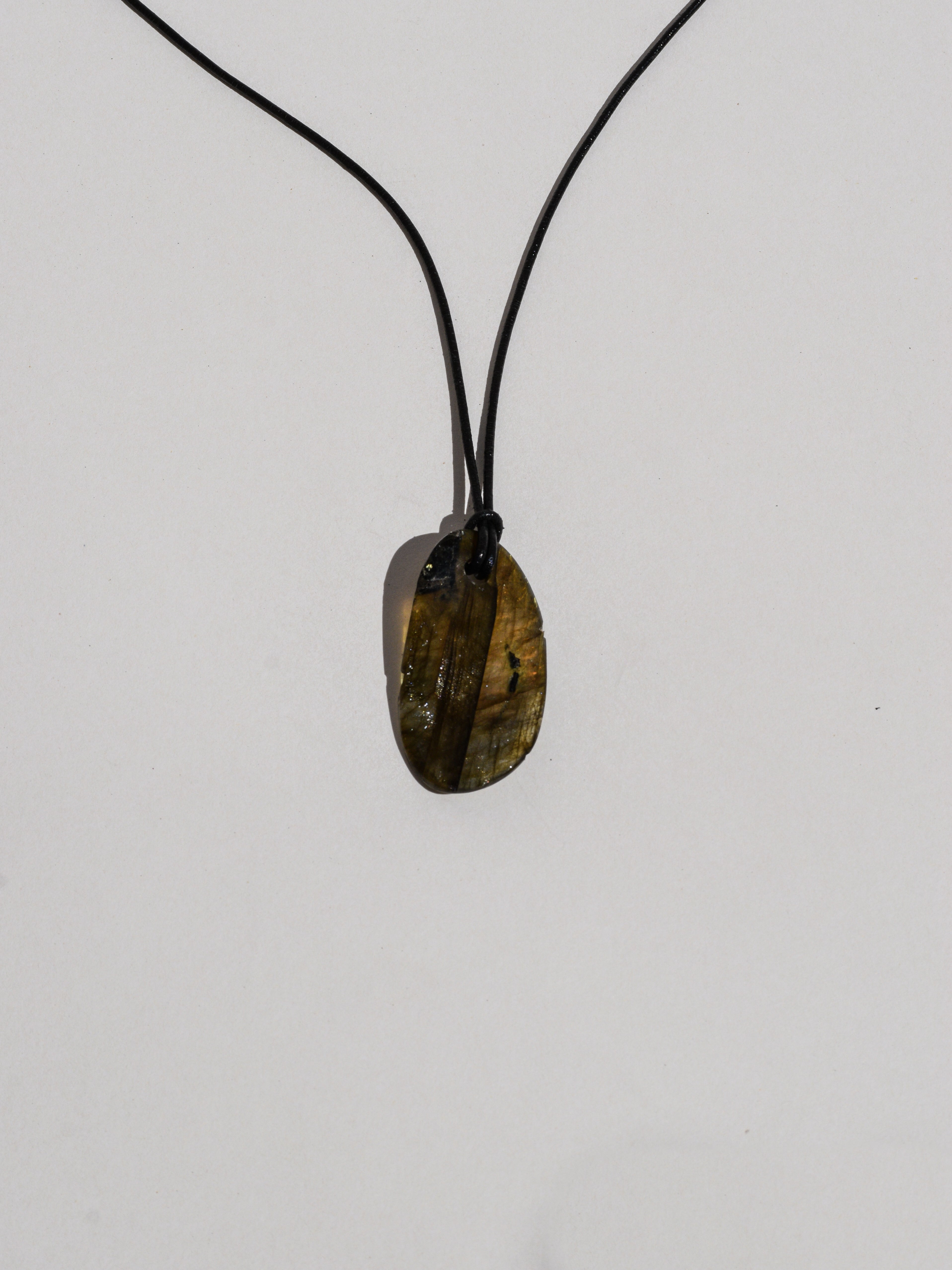 Labradorite Pendant 01