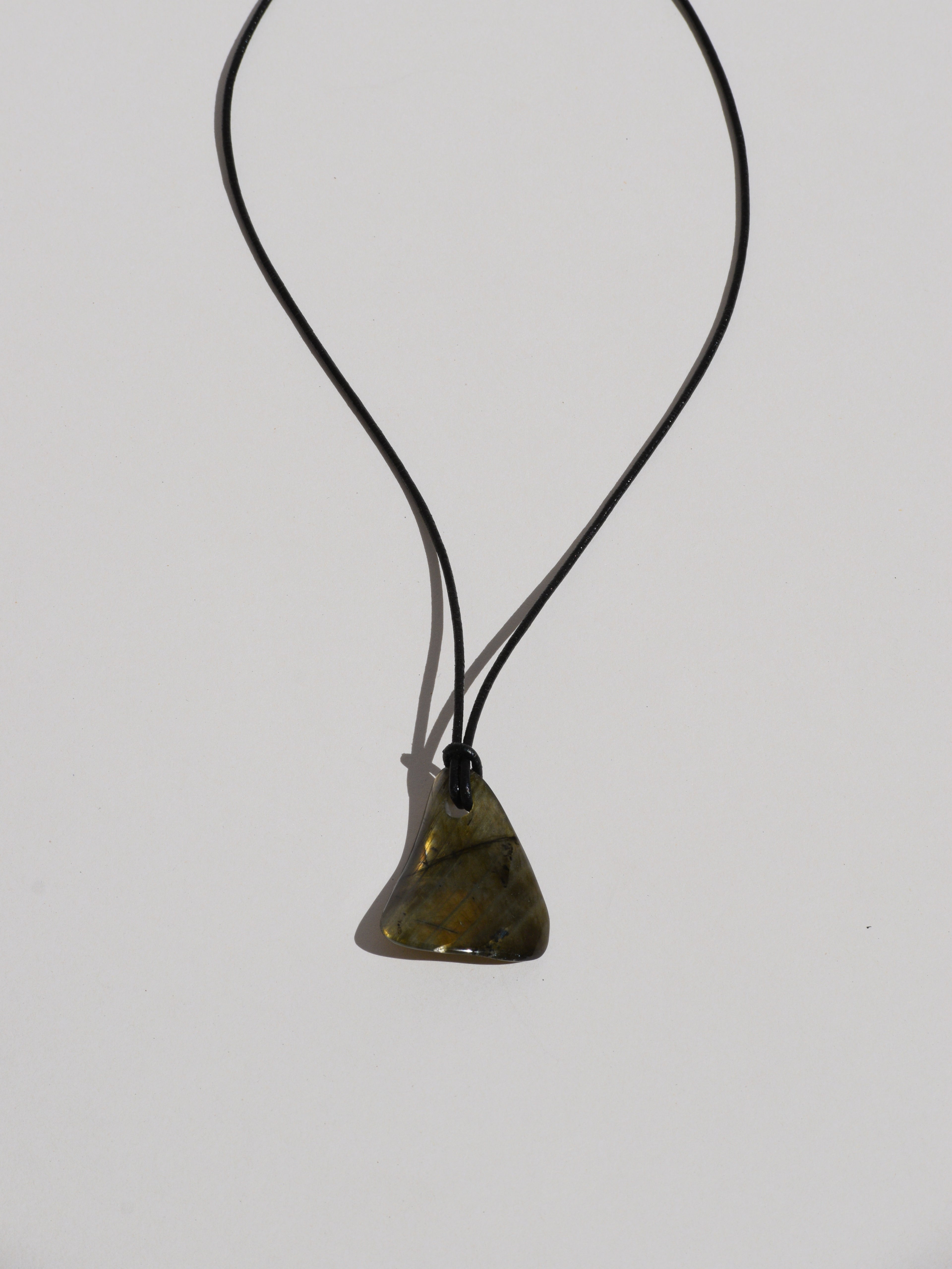 Labradorite Pendant 02